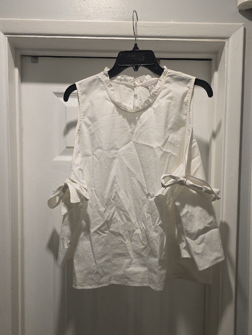 belle sky Off White Cold-Shoulder Ruffle Tie-Sleeve Blouse